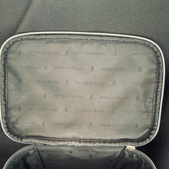 Victoria Secret Makeup Bag - Picture 5 of 7